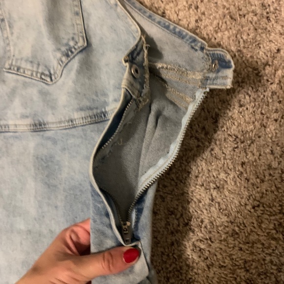 Acid Wash Denim Overall Dress - Picture 5 of 5